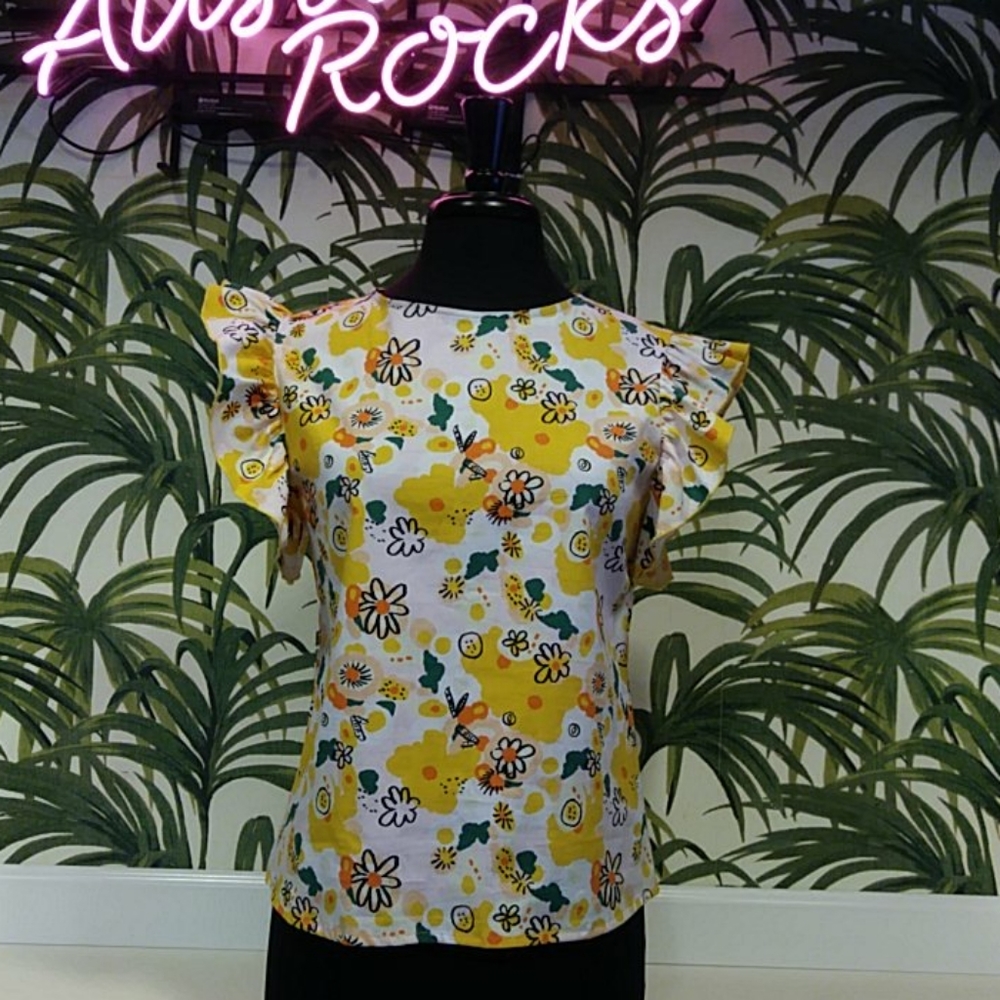 Nooworks Ruffle Sleeve Floral Blouse